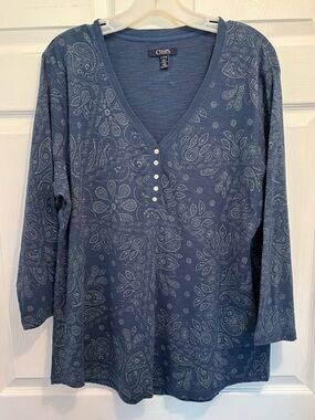 Chaps Women’s Blue V-Neck Henley Long Sleeve Paisley Top Size XL